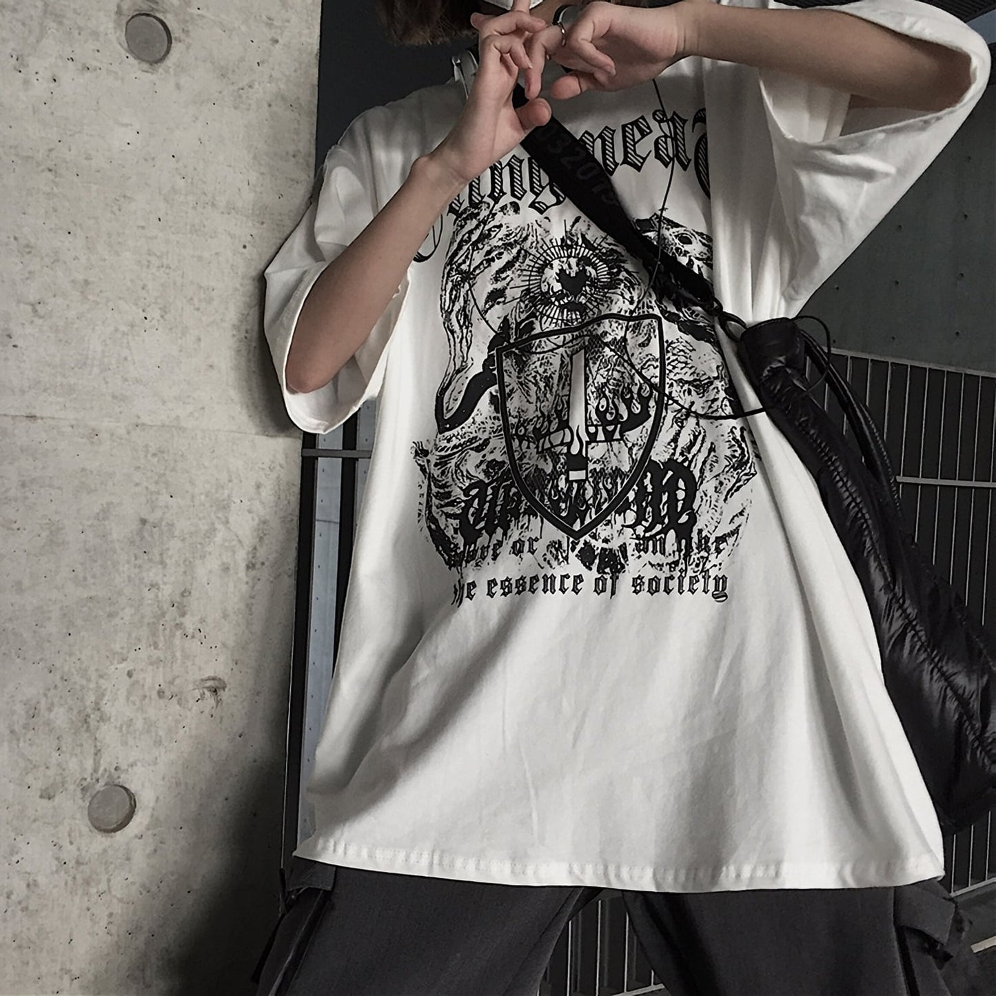 グラフィックTシャツ DL199